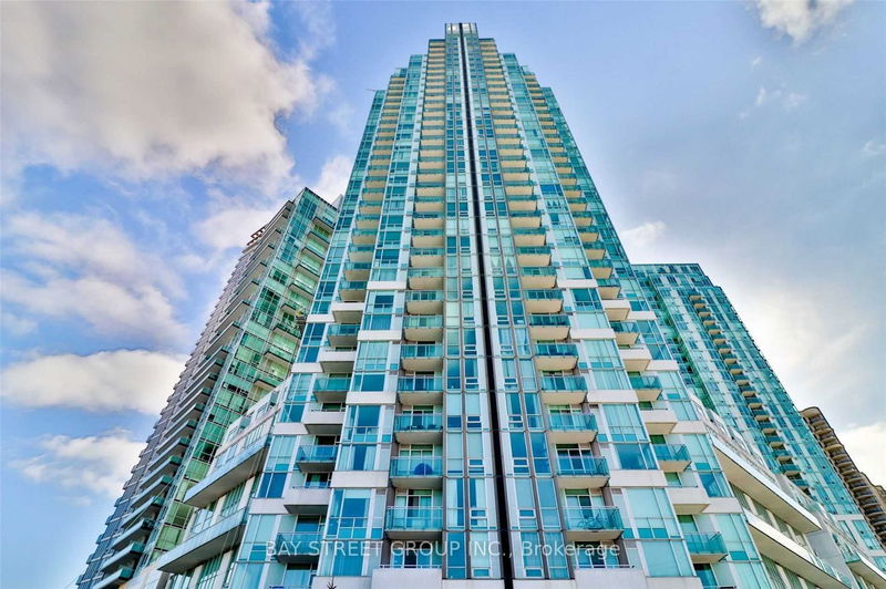 home for lease on 2309-220 Burnhamthorpe Road W