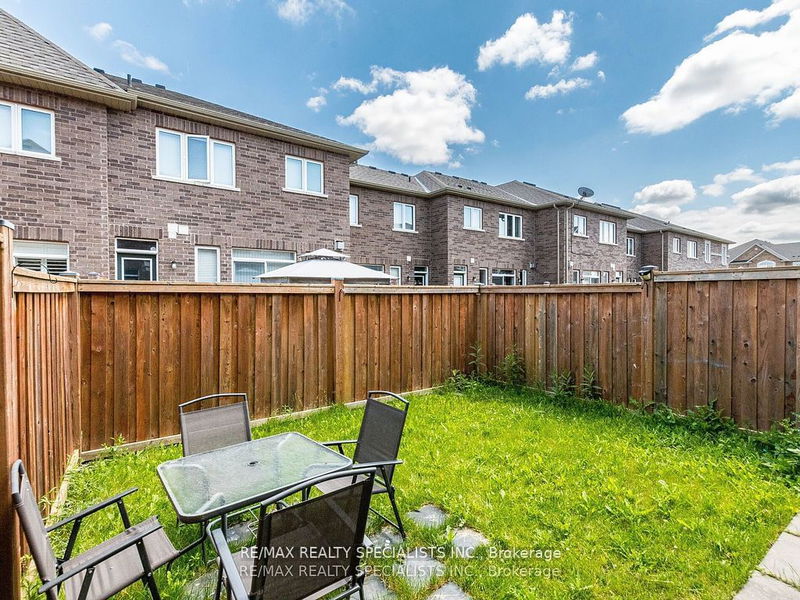 13 Kempsford Cres  Brampton, L7A 4M5 | Image 30