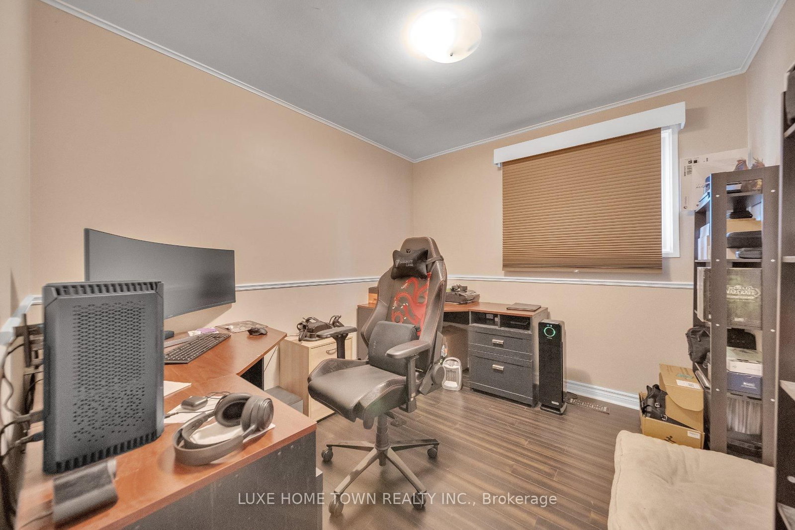 Listing Image 20