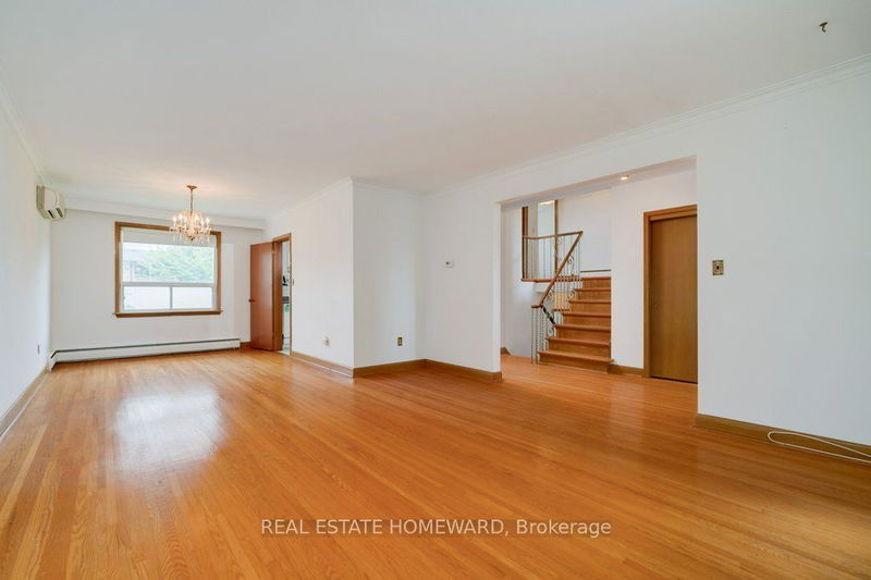 169 Exbury Rd  Toronto, M3M 1R6 | Image 4