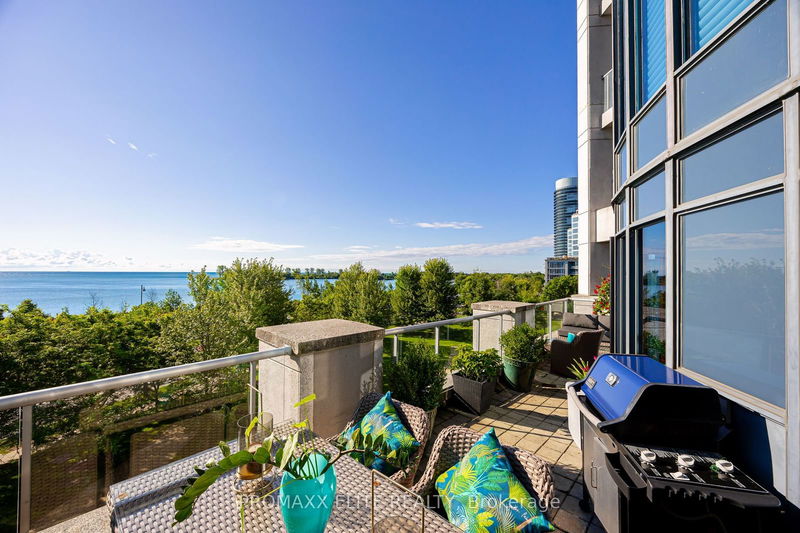  318 - 2095 Lake Shore Blvd W Toronto, M8V 4G4 | Image 34