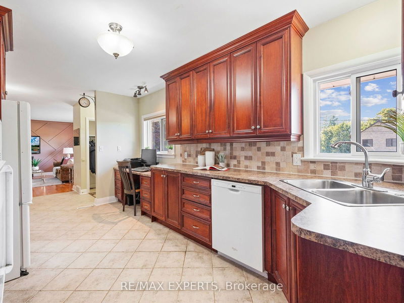 10 Marion St  Caledon, L7C 1K7 | Image 13