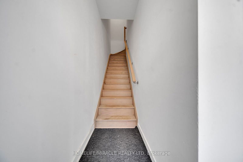  230 - 1062 Douglas Mccurdy  N Mississauga, L5G 4B1 | Image 12