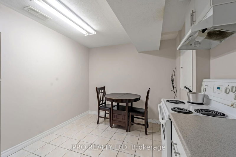 21 Spencer Dr  Brampton, L7A 2A2 | Image 34