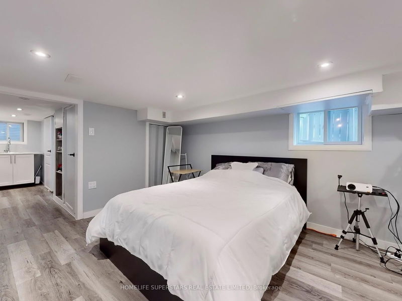 257 Prescott Ave  Toronto, M6N 3G9 | Image 31