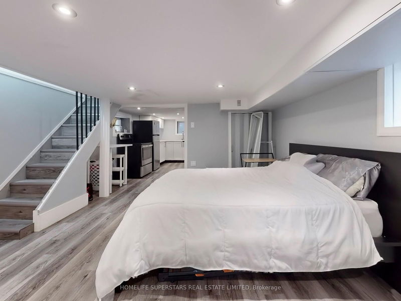 257 Prescott Ave  Toronto, M6N 3G9 | Image 32