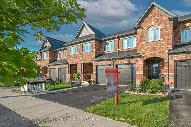 166 Sussexvale Dr  Brampton, L6R 3R1 | Image 1