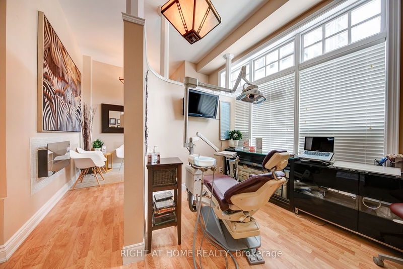  10 - 120 Bronte Rd  Oakville, L6L 3C1 | Image 5