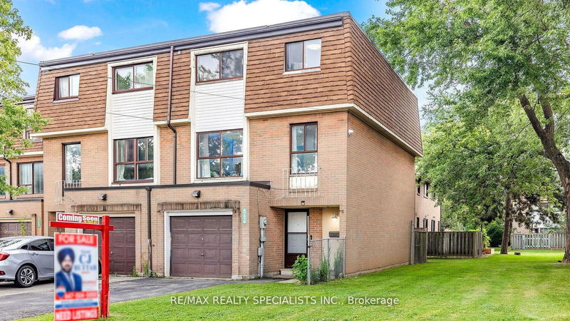 home for sale on 292 Fleetwood Crescent
