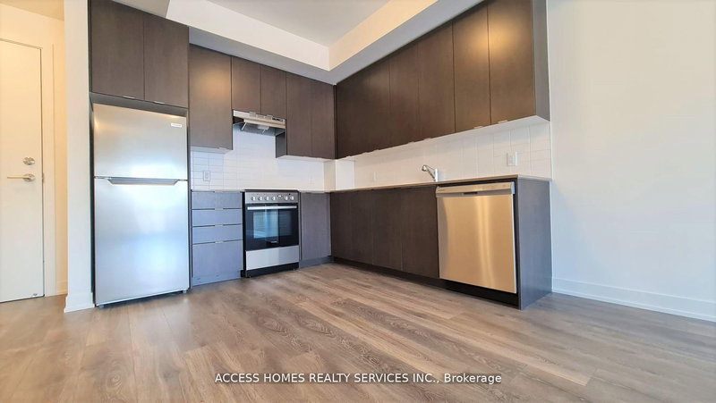 216 - 58 Sky Harbour Dr S, Brampton, L6Y 0C1 | Image 2