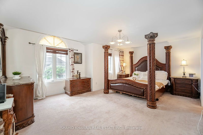 5499 Doctor Peddle Cres  Mississauga, L5M 0K7 | Image 21