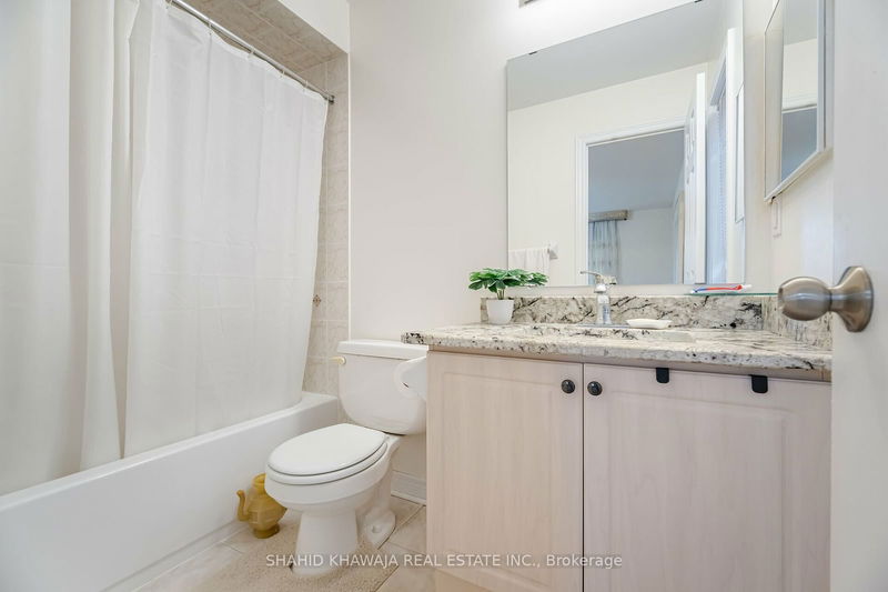 5499 Doctor Peddle Cres  Mississauga, L5M 0K7 | Image 25