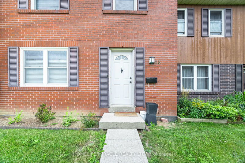 Unit 25 — 2825 Gananoque Dr, Mississauga - Meadowvale image-0-0