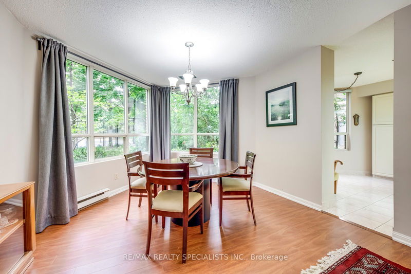  104 - 55 Kingsbridge Garden Circ W Mississauga, L5R 1Y1 | Image 17