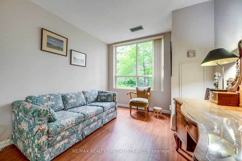  104 - 55 Kingsbridge Garden Circ W Mississauga, L5R 1Y1 | Image 24