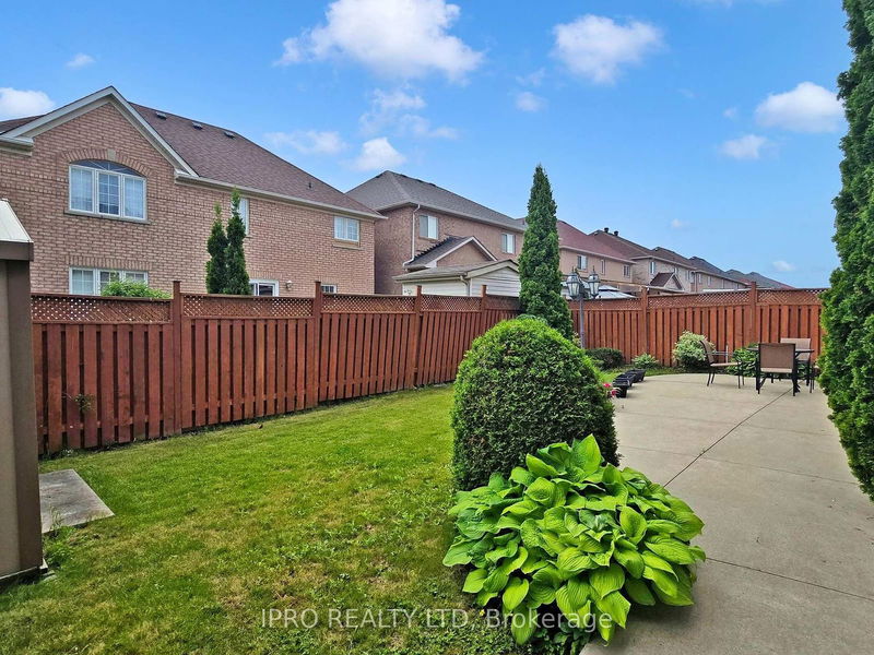 47 Sandway Dr  Brampton, L7A 2T8 | Image 34