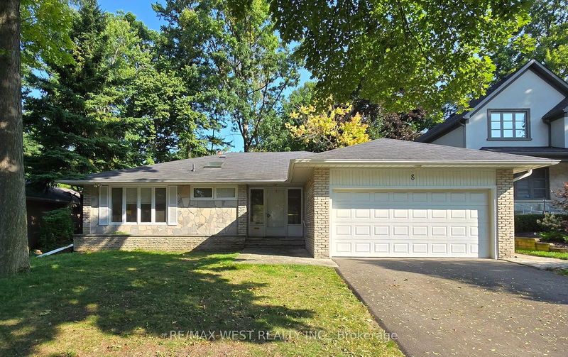 home for sale on 8 Farningham Crescent