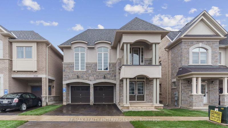 home for lease on Main/Up-3938 Koenig Road S
