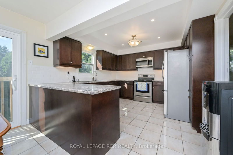 202 Edenwood Cres  Orangeville, L9W 4M9 | Image 9