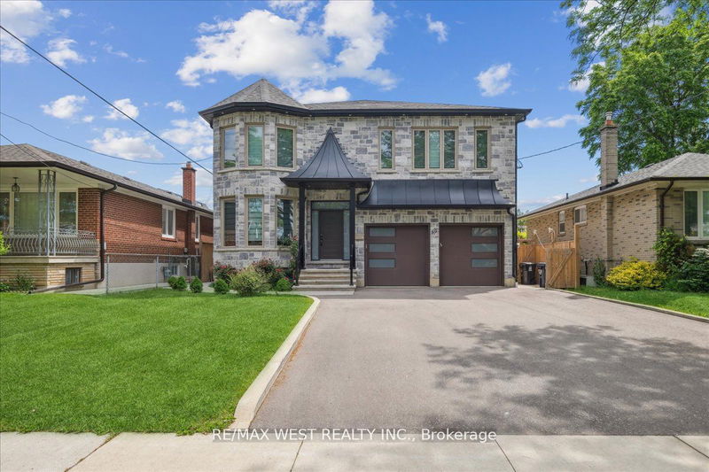 59 Maniza Rd  Toronto, M3K 1R8 | Image 1