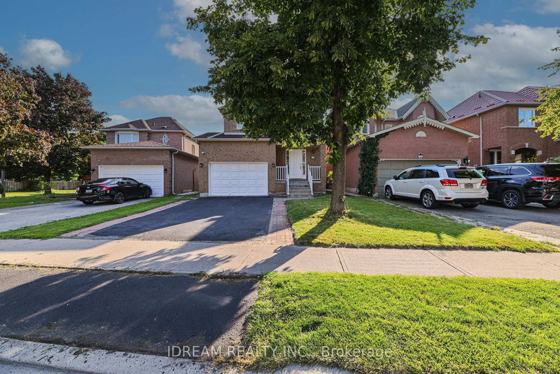 36 Letty Ave, Brampton, L6Y 4T3 | Image 2