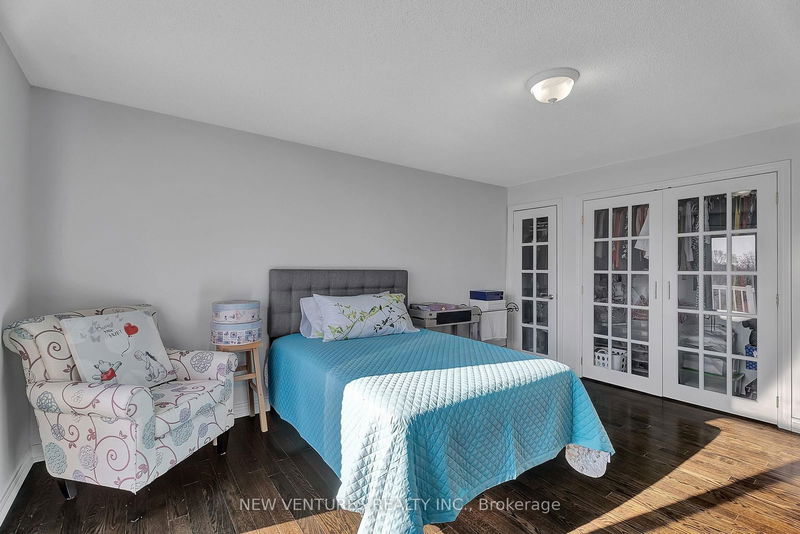 4166 CAWTHRA Rd  Mississauga, L4Z 1A1 | Image 11