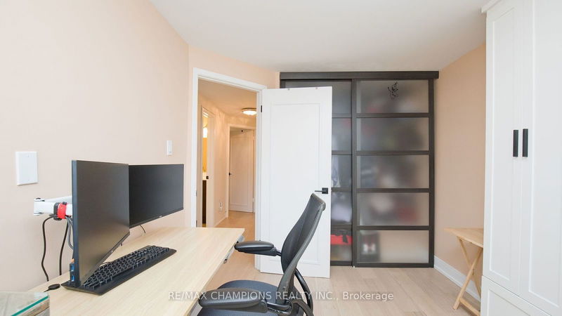  6 - 431 Mill Rd  Toronto, M9C 1Z2 | Image 23