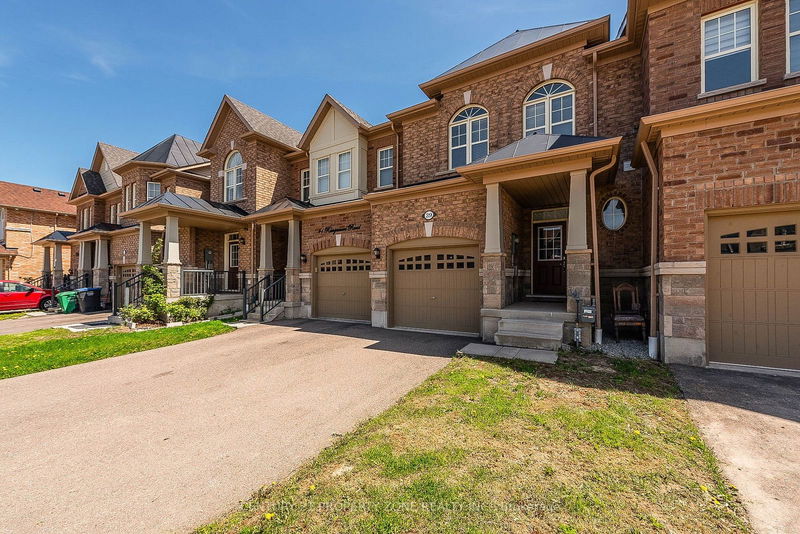 39 Rangemore Rd  Brampton, L7A 0B2 | Image 2