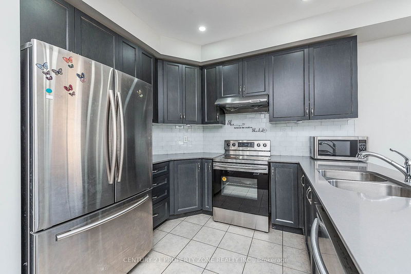 39 Rangemore Rd  Brampton, L7A 0B2 | Image 7