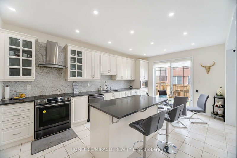 23 Callandar Rd  Brampton, L7A 4V1 | Image 14