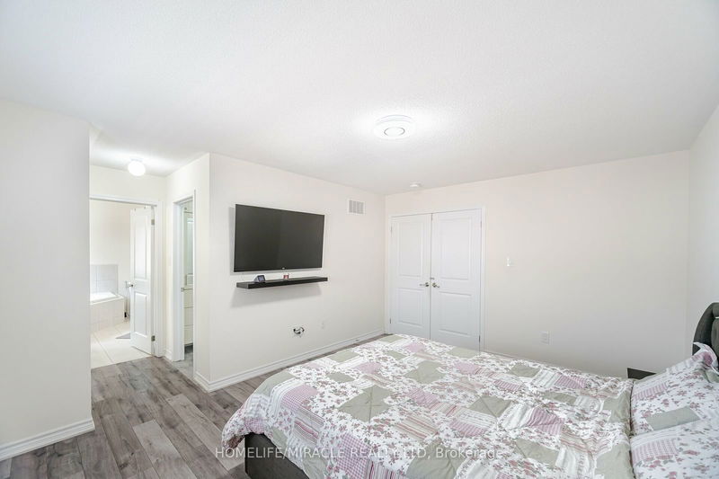 23 Callandar Rd  Brampton, L7A 4V1 | Image 22