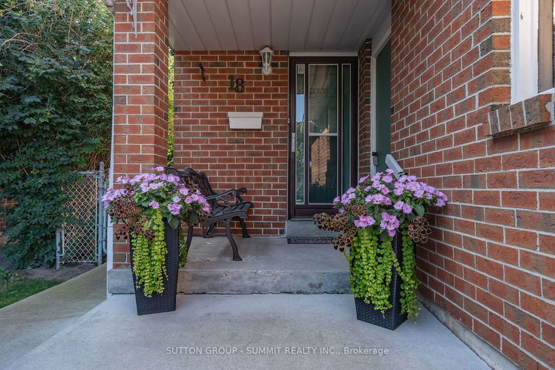 18 Luminous Crt  Brampton, L6Z 2B3 | Image 2