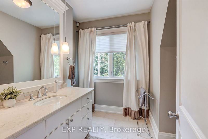 149 Dianne Ave  Oakville, L6J 4G8 | Image 27