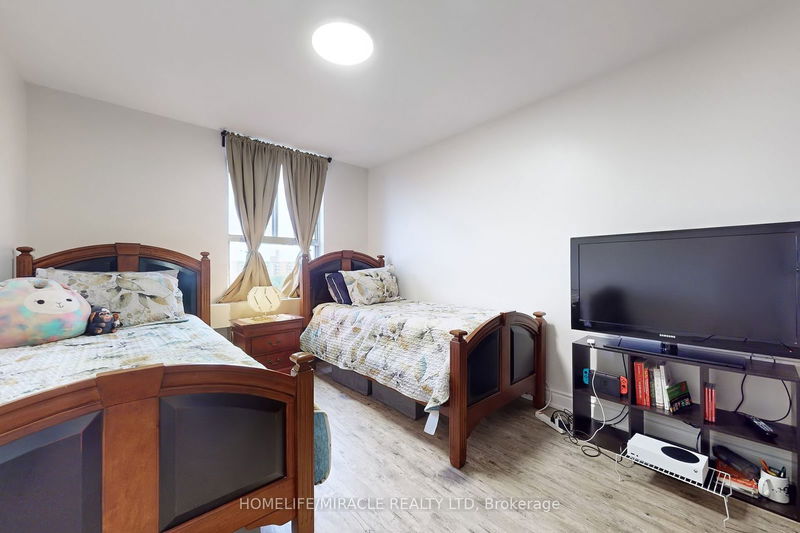  710 - 2835 Islington Ave  Toronto, M9L 2K2 | Image 23