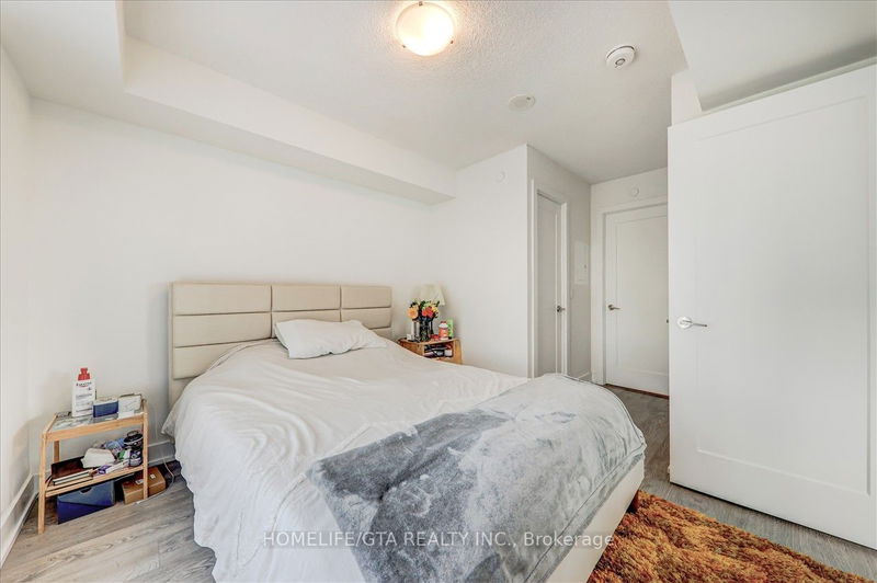  2302 - 7 Mabelle Ave  Toronto, M9A 4X7 | Image 17