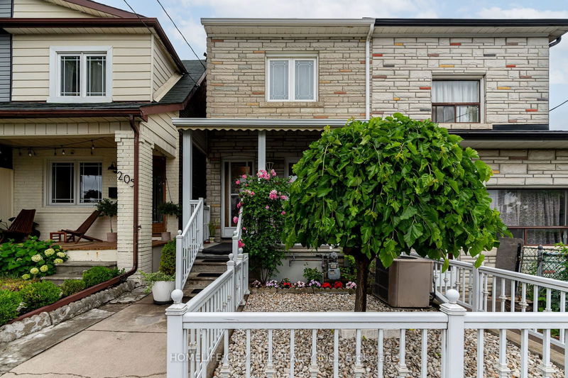 home for sale on 203 Old Weston Road