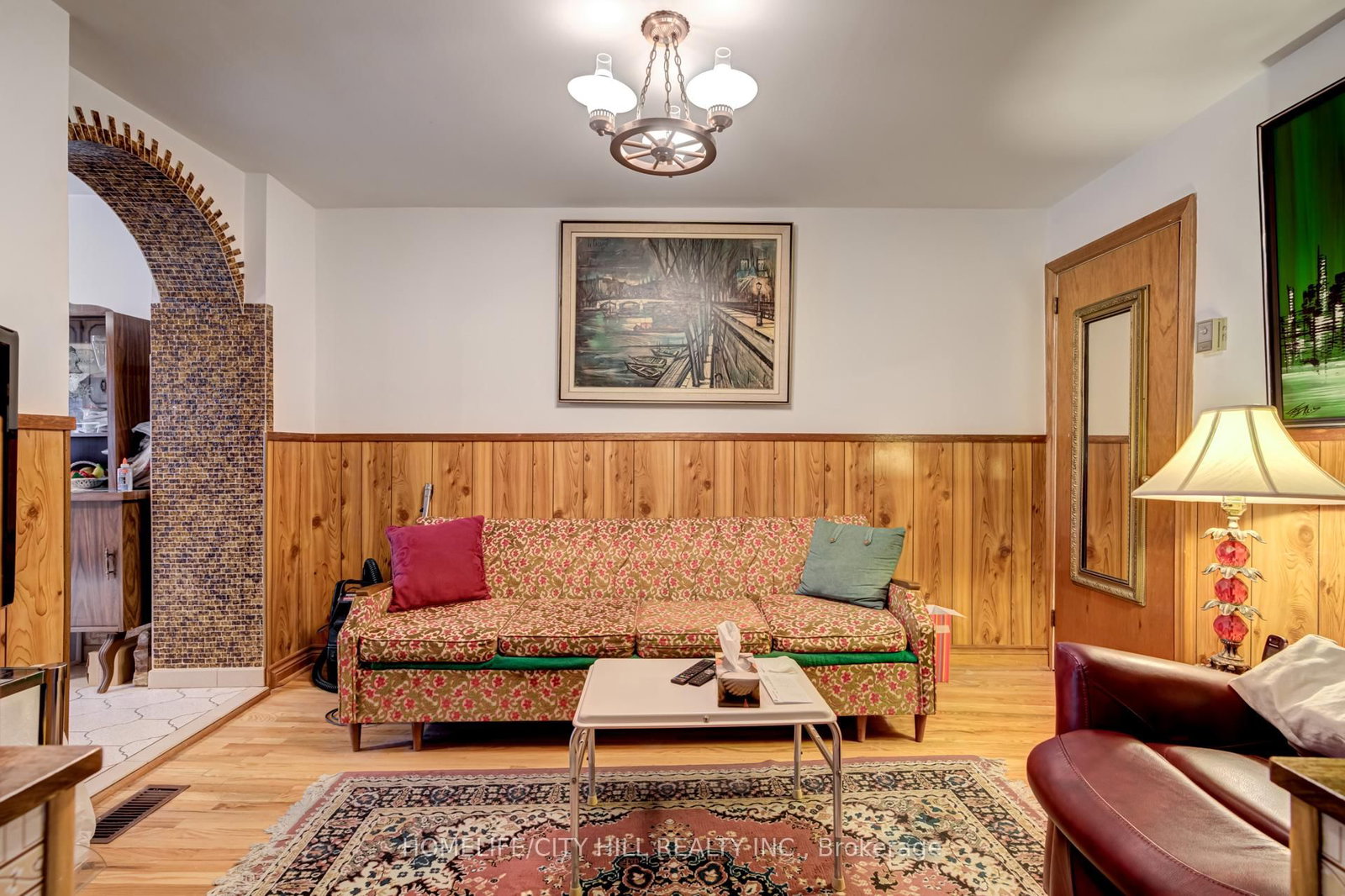 Listing Image 7