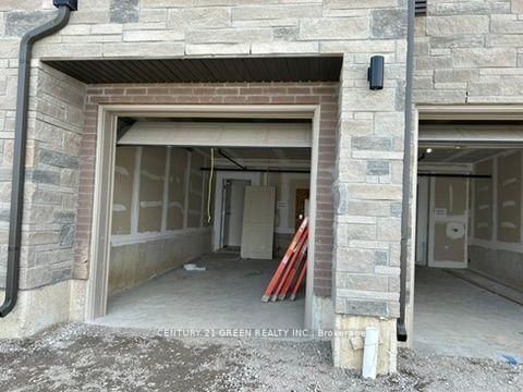 18 - 45 Fieldridge Cres, Brampton, L6R 0C2 | Image 3