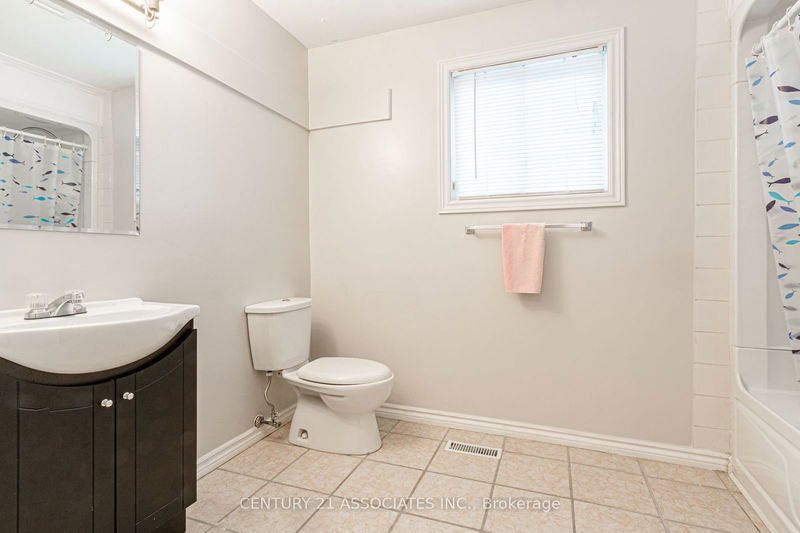 2560 Brasilia Circ  Mississauga, L5N 2G1 | Image 29