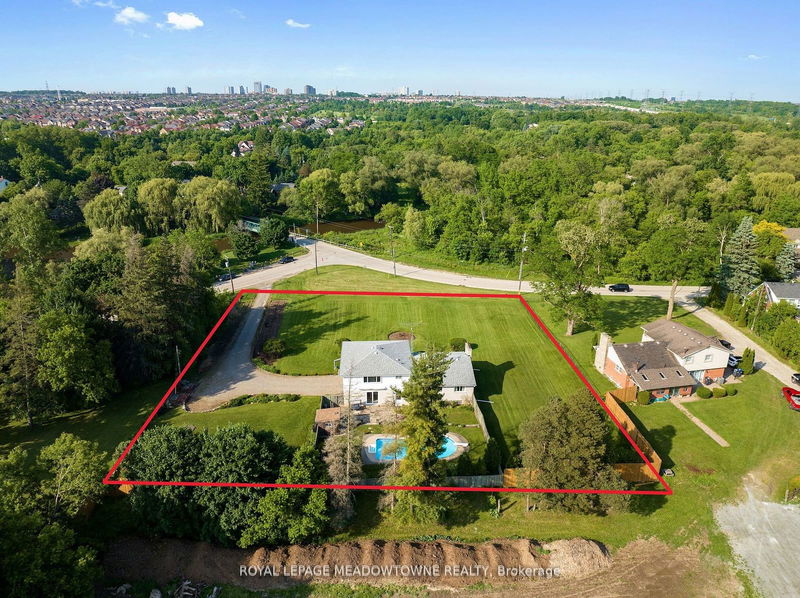 home for sale on 7762 Creditview Road