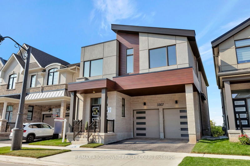 3307 Harasym Tr  Oakville, L6M 5N6 | Image 2