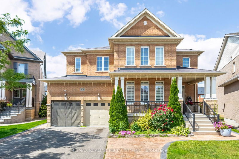 48 Monabelle Cres  Brampton, L6P 1Z3 | Image 1