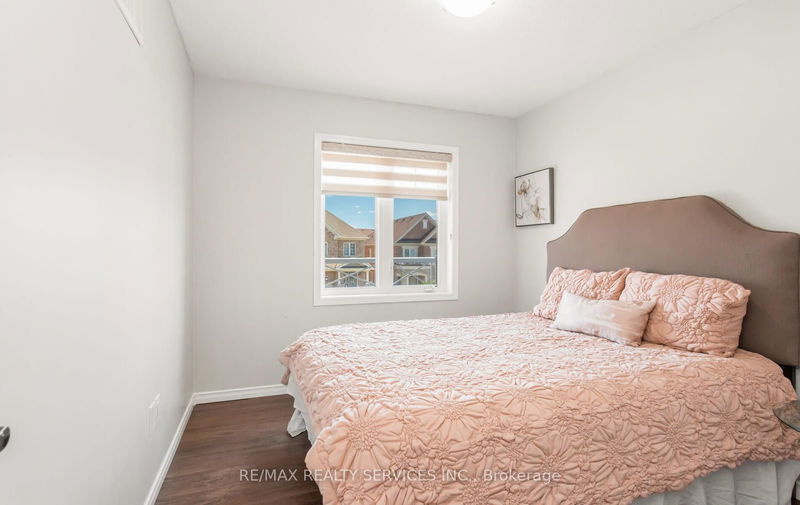 486 Queen Mary Dr  Brampton, L7A 4N3 | Image 29