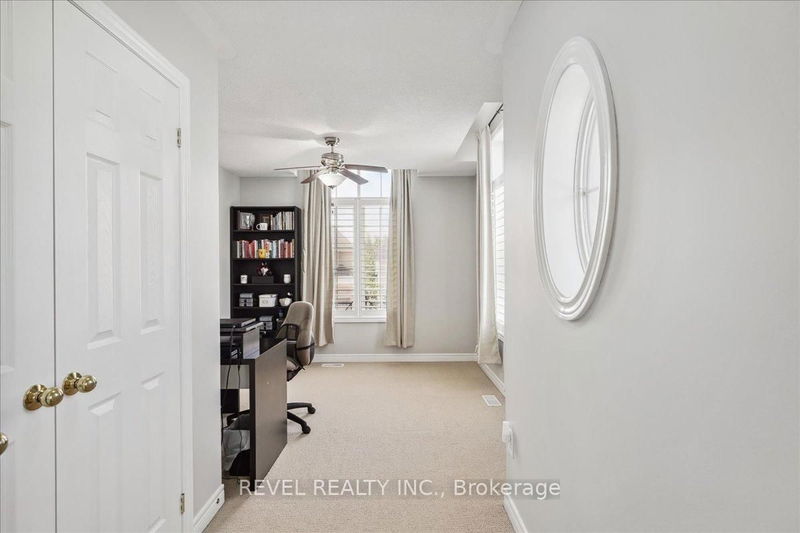 3105 Jenn Ave  Burlington, L7M 0K7 | Image 39