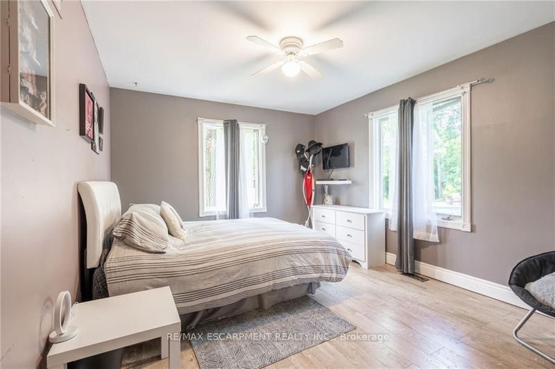 769 Old York Rd  Burlington, L7P 4X8 | Image 10