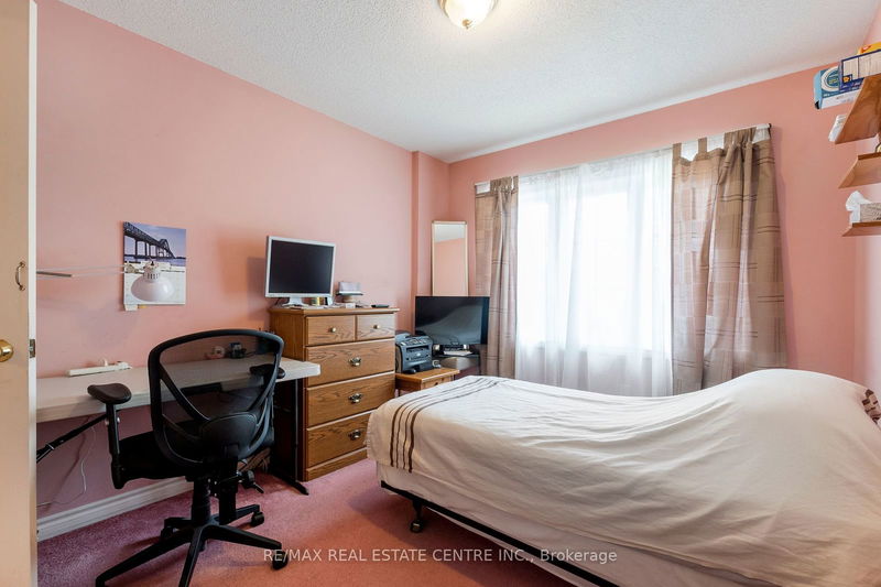 1075 Johnson's Lane  Mississauga, L5J 2P7 | Image 21