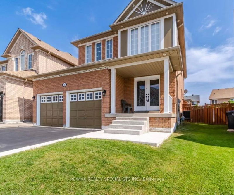 home for lease on 16 Mario Street