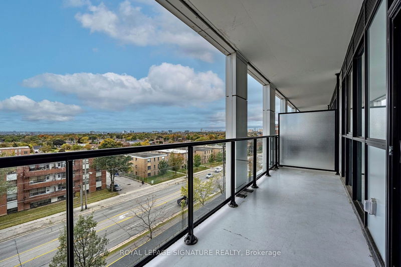  525 - 50 George Butchart Dr  Toronto, M3K 0C9 | Image 21