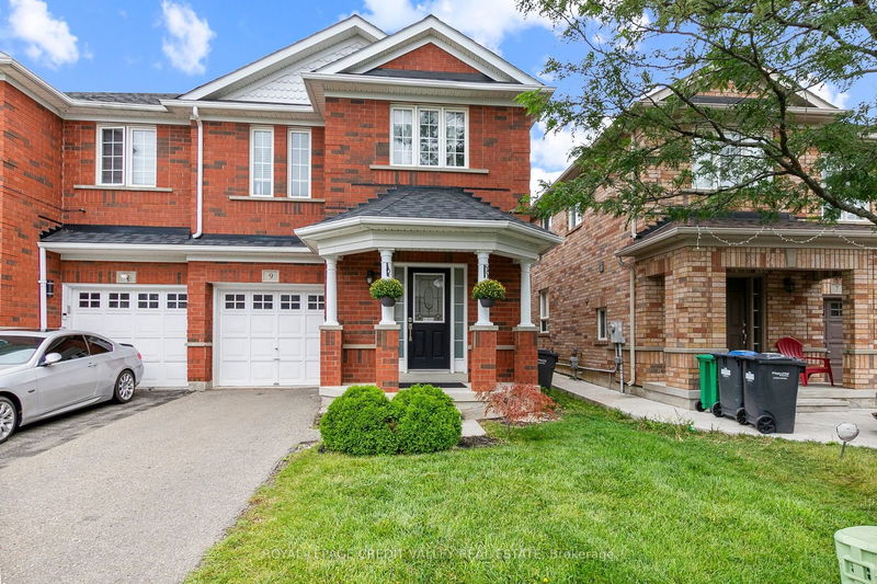 home for sale on 9 Hollingsworth Circle