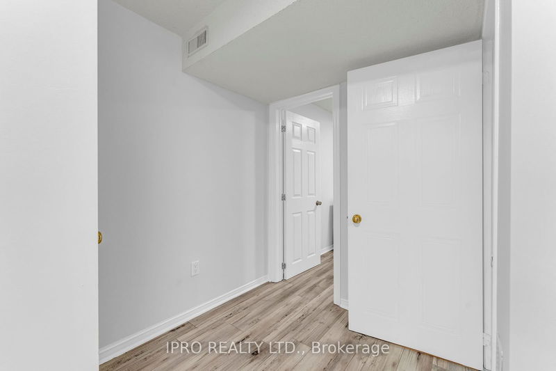  47 - 2955 Thomas St  Mississauga, L5M 6A9 | Image 30